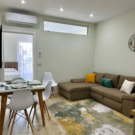 Apartment Adara